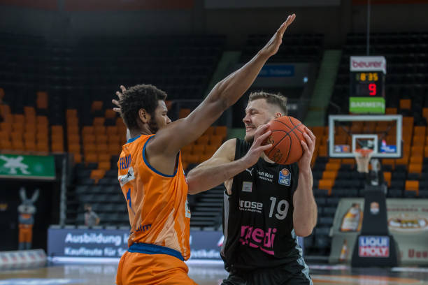 利也印证了 利也印证了