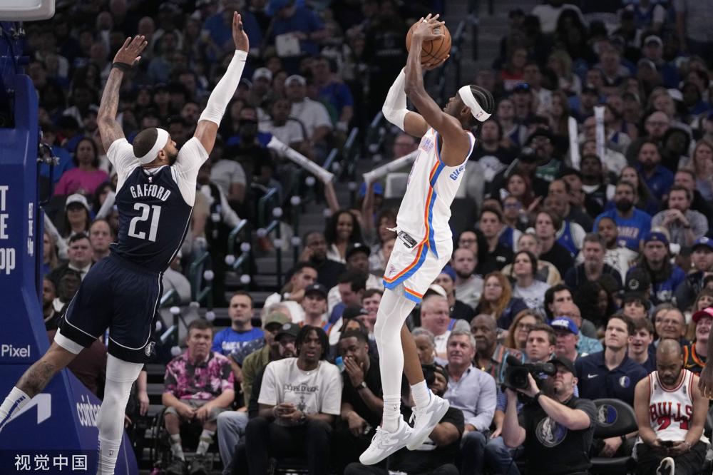 更是对粉丝 更是对粉丝